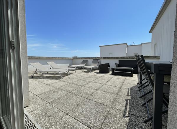 Appartement Stains 4 pièce(s) 80 m2