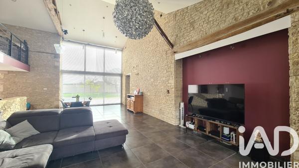 Maison à vendre 7 pièces 327 m² Champigny en Rochereau