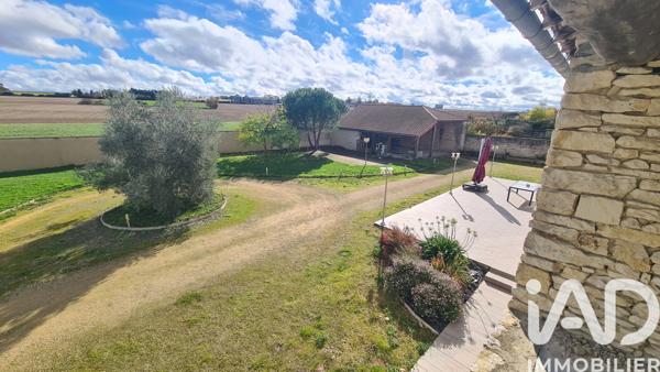 Maison à vendre 7 pièces 327 m² Champigny en Rochereau