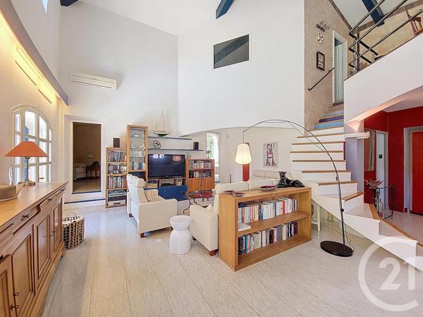 Maison à vendre  5 pièces - 140 m2 ST SATURNIN LES AVIGNON - 84