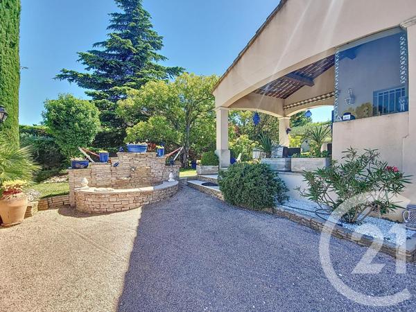 Maison à vendre  5 pièces - 140 m2 ST SATURNIN LES AVIGNON - 84