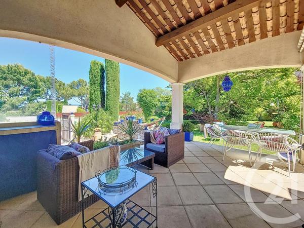 Maison à vendre  5 pièces - 140 m2 ST SATURNIN LES AVIGNON - 84