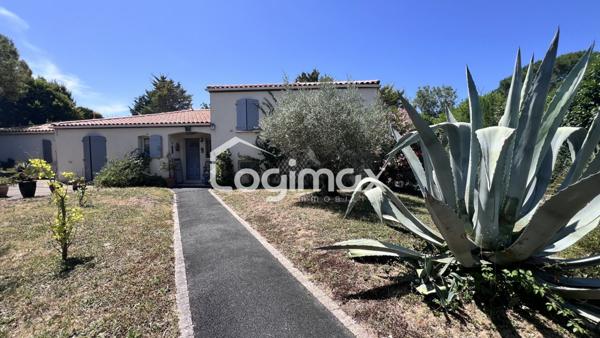 Vente maison Lagord, 192m² 5 pièces 798 000 avec garage