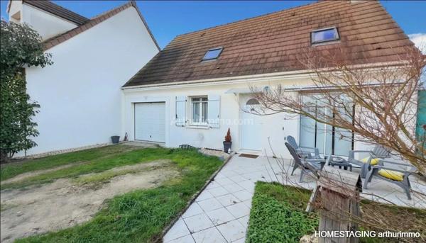 Vente Maison 5 pièces 95 m2 à Saint-Fargeau-Ponthierry