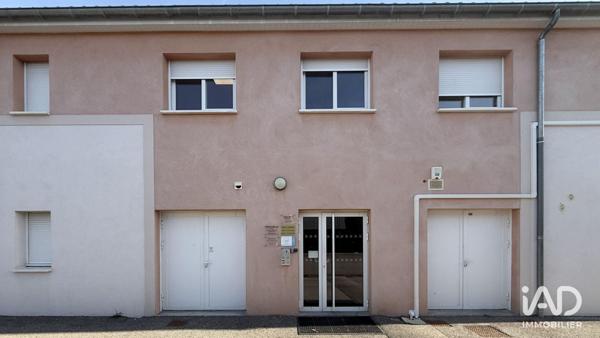 Location local d’activité 58 m² Robion