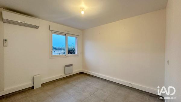 Location local d’activité 58 m² Robion