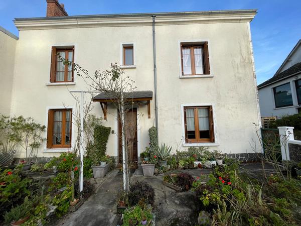Maison Faverolles Sur Cher - 142 m²