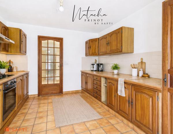 Castelnau-d’Estrétefonds – Maison familiale avec piscine dans un secteur privilégié