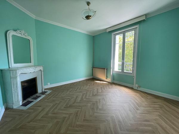 Appartement DUPLEX 3 pièces 97.18 m2 - rénové récemment