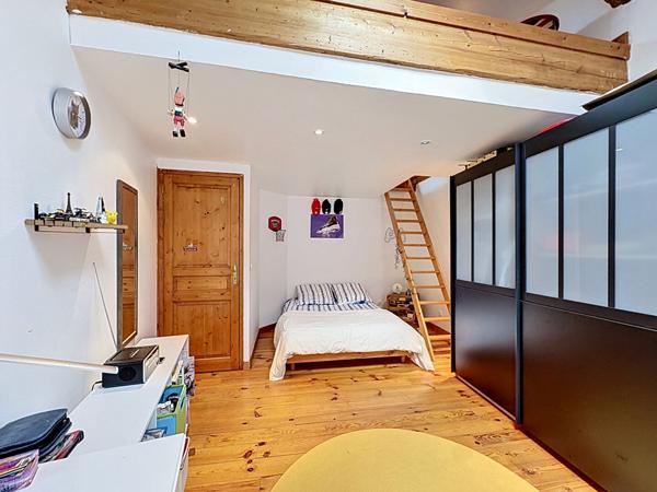 Maison 5 pièces 200 m2