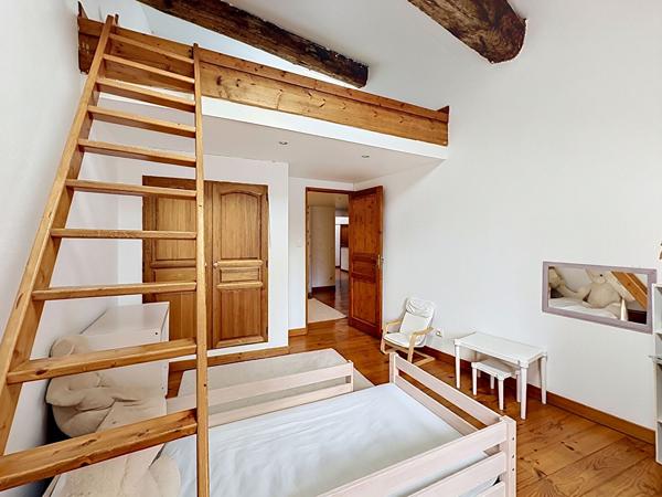 Maison 5 pièces 200 m2