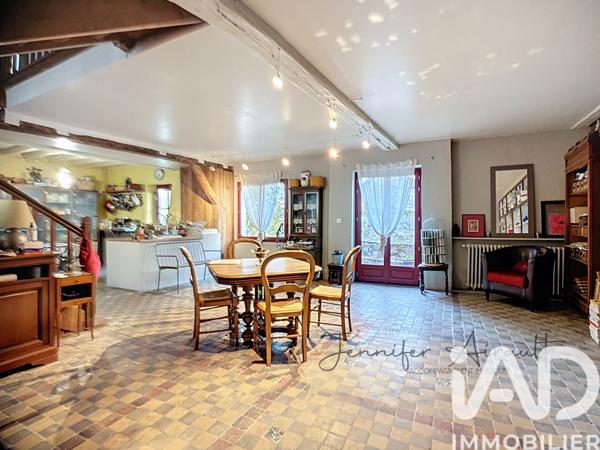 Maison à vendre 6 pièces 210 m² Montigny-Lencoup