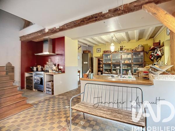 Maison à vendre 6 pièces 210 m² Montigny-Lencoup