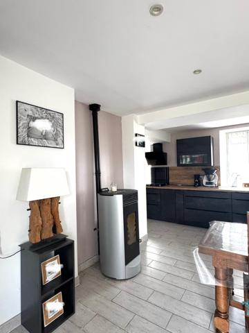 Longère rénovée avec dépendances – Les Veys