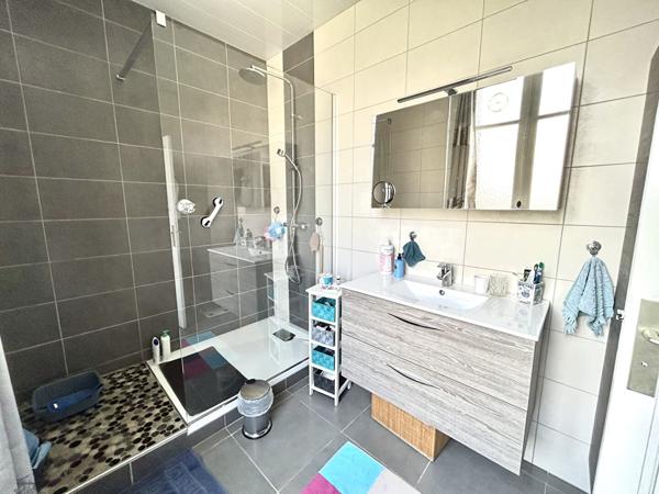 Maison 5 pièces 104 m2