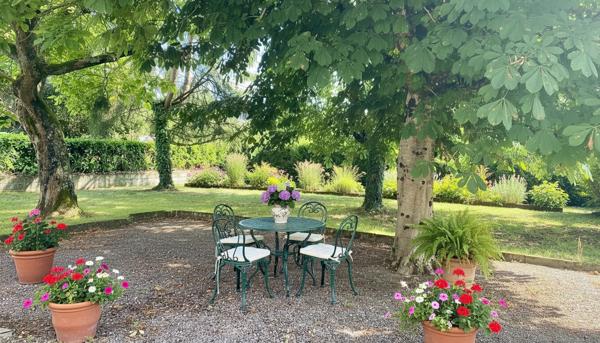 Maison 6 pièces 103 m²  Saint-Liguaire (79000)