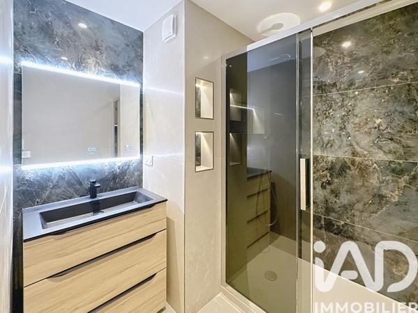 Appartement à vendre 3 pièces 64 m² Hyères