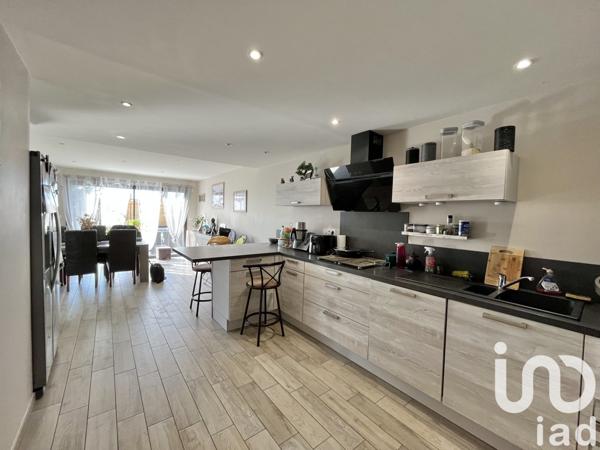 Maison 5 pièces de 128 m² à Gouville-sur-Mer (50560)