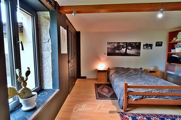 Maison à vendre 7 pièces 190 m2 -Dijon Sud Ouest 12 km - 5 chambres - garages - terrain de 398 m2