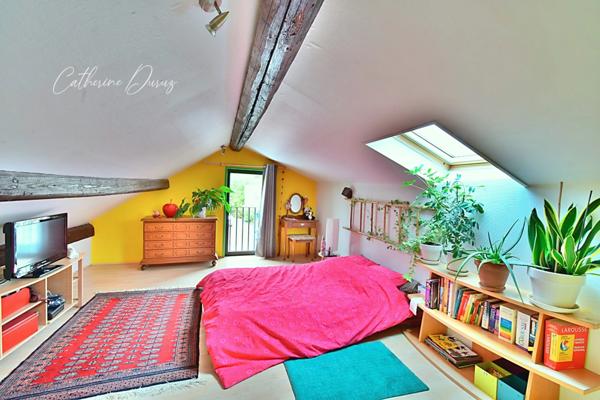 Maison à vendre 7 pièces 190 m2 -Dijon Sud Ouest 12 km - 5 chambres - garages - terrain de 398 m2