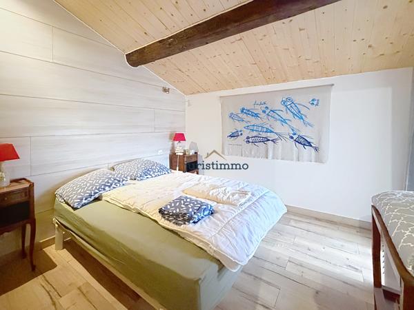 Rasteau (84110) Charmant T3 rénové – Dernier étage – Petite copropriété – Cœur de village de Rasteau