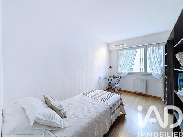 Appartement à vendre 3 pièces 77 m² Troyes