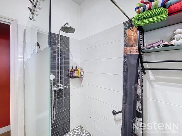 A Vendre Maison en pierre rénovée de 86 m² avec jardin et dépendances au coeur de Mézin