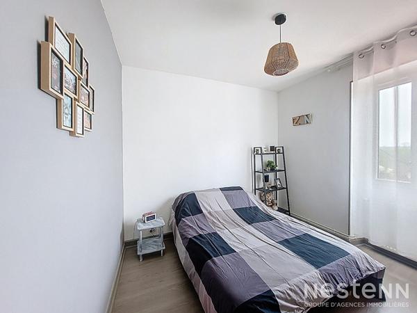 A Vendre Maison en pierre rénovée de 86 m² avec jardin et dépendances au coeur de Mézin