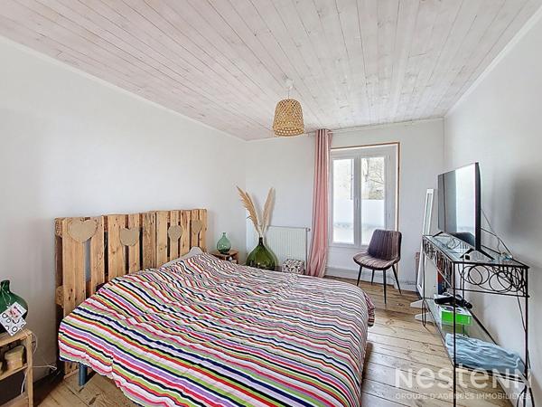 A Vendre Maison en pierre rénovée de 86 m² avec jardin et dépendances au coeur de Mézin