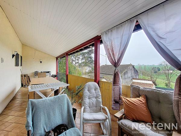 A Vendre Maison en pierre rénovée de 86 m² avec jardin et dépendances au coeur de Mézin