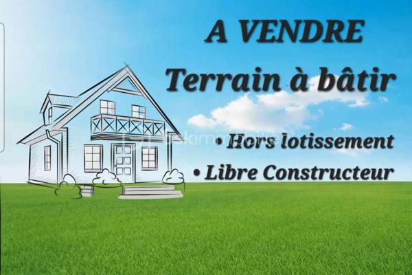 Terrain de 708 m²