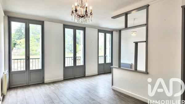 Location appartement 4 pièces 67 m² Vaison-la-Romaine