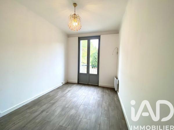 Location appartement 4 pièces 67 m² Vaison-la-Romaine