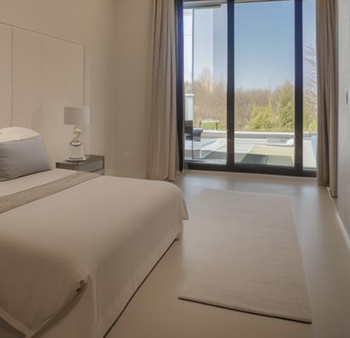 Cannes (06150) 3 PIÈCES 66m² – APERÇU MER + 2 TERRASSES + PARKING – CANNES LA ROUBINE