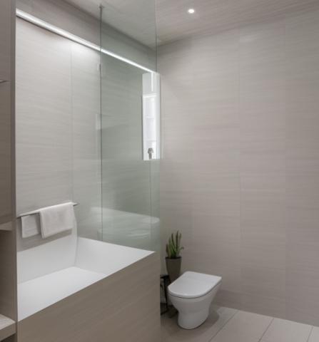 Cannes (06150) 3 PIÈCES 66m² – APERÇU MER + 2 TERRASSES + PARKING – CANNES LA ROUBINE