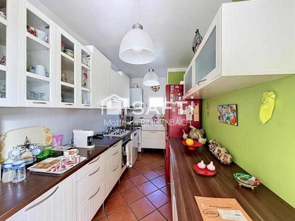 Maison clé en main avec véranda et piscine