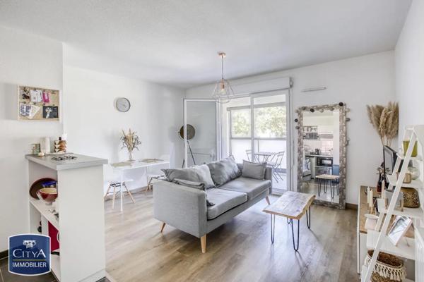 Appartement à louer 2 pièces 41.54m²