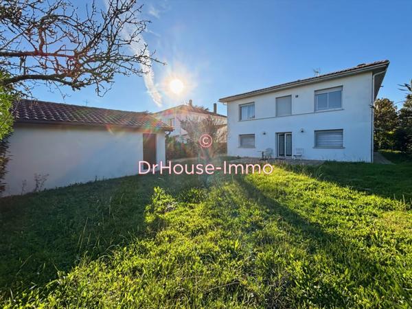 Maison à vendre 4 pièces de 141 m²