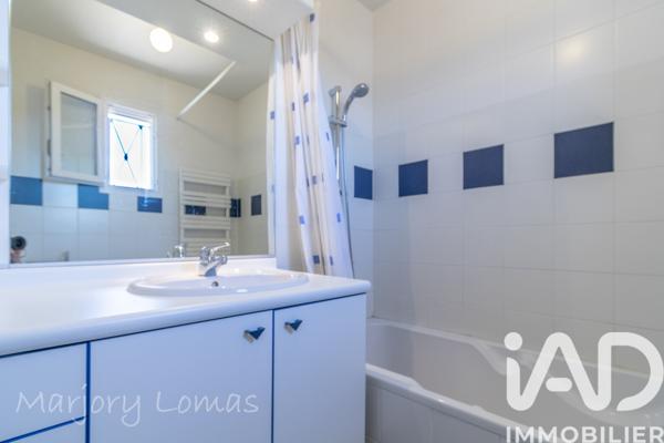 Maison à vendre 7 pièces 165,7 m² Vourles