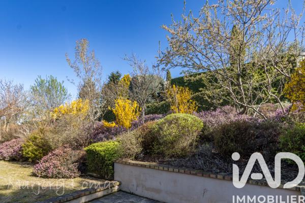 Maison à vendre 7 pièces 165,7 m² Vourles