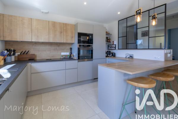 Maison à vendre 7 pièces 165,7 m² Vourles