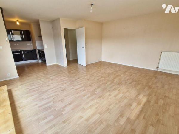 Appartement à Vendre à Cesson-Sévigné (35510) en Ille-et-Vilaine (35)
Cet appartement de 73,88...