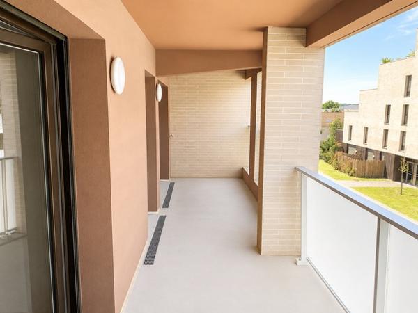 Appartement
         3 pièces
        - 63 m²