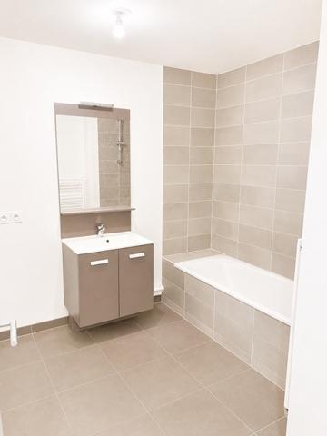 Appartement
         3 pièces
        - 63 m²