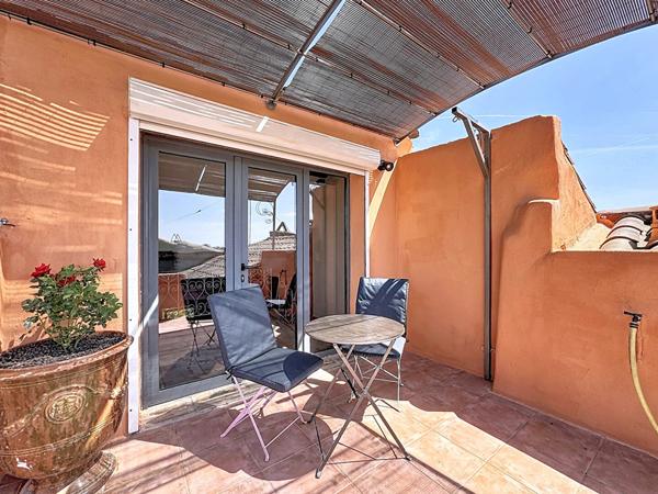 Appartement 97 m² climatisé ? Centre village de Caumont-sur-Durance