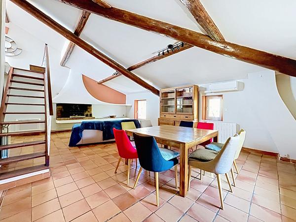 Appartement 97 m² climatisé ? Centre village de Caumont-sur-Durance