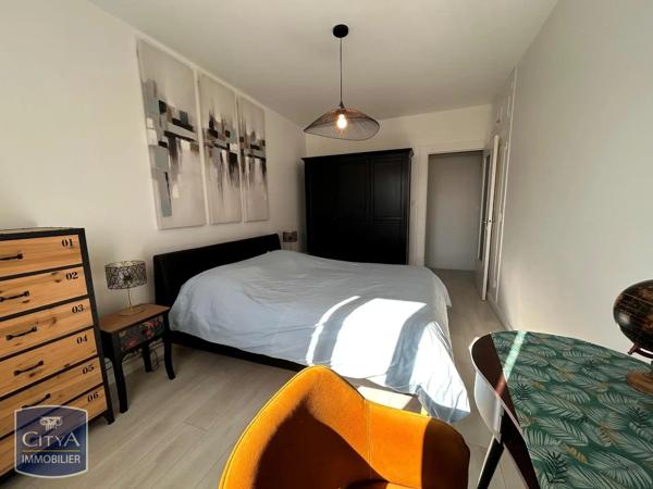 Appartement à louer 2 pièces 50.49m² Royan (17200)