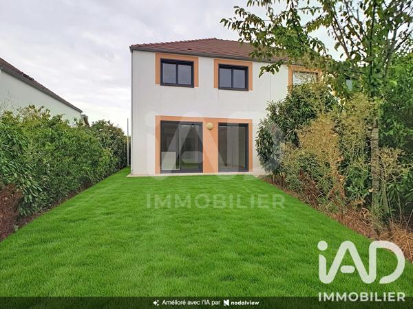 Maison à vendre 4 pièces 84,61 m² Vaux-le-Pénil