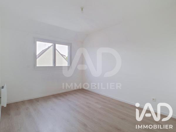Maison à vendre 4 pièces 84,61 m² Vaux-le-Pénil