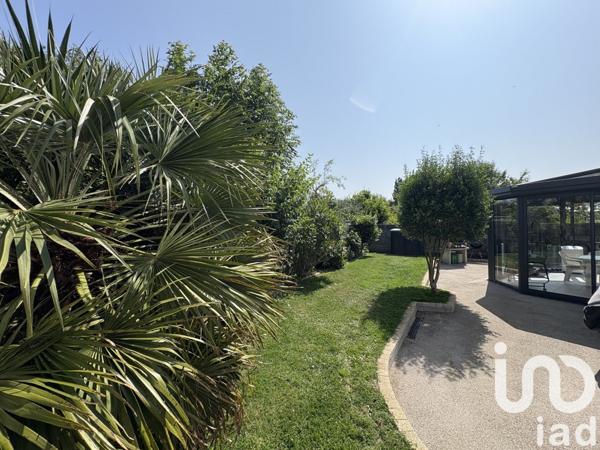 Appartement 4 pièces de 100 m² à Locmiquélic (56570)